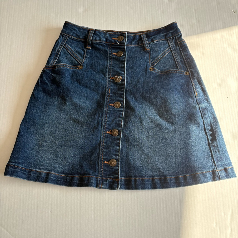 Women's Frye Button down Denim Skirt Size 2 Blue dark wash mid rise